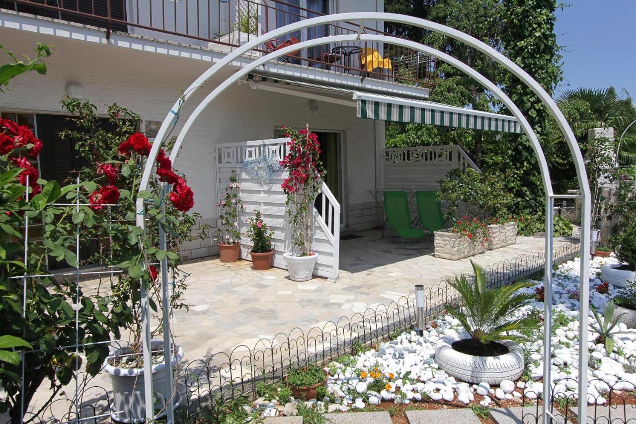 Guesthouse Villa Stanger 2 ลอฟราน ภายนอก รูปภาพ