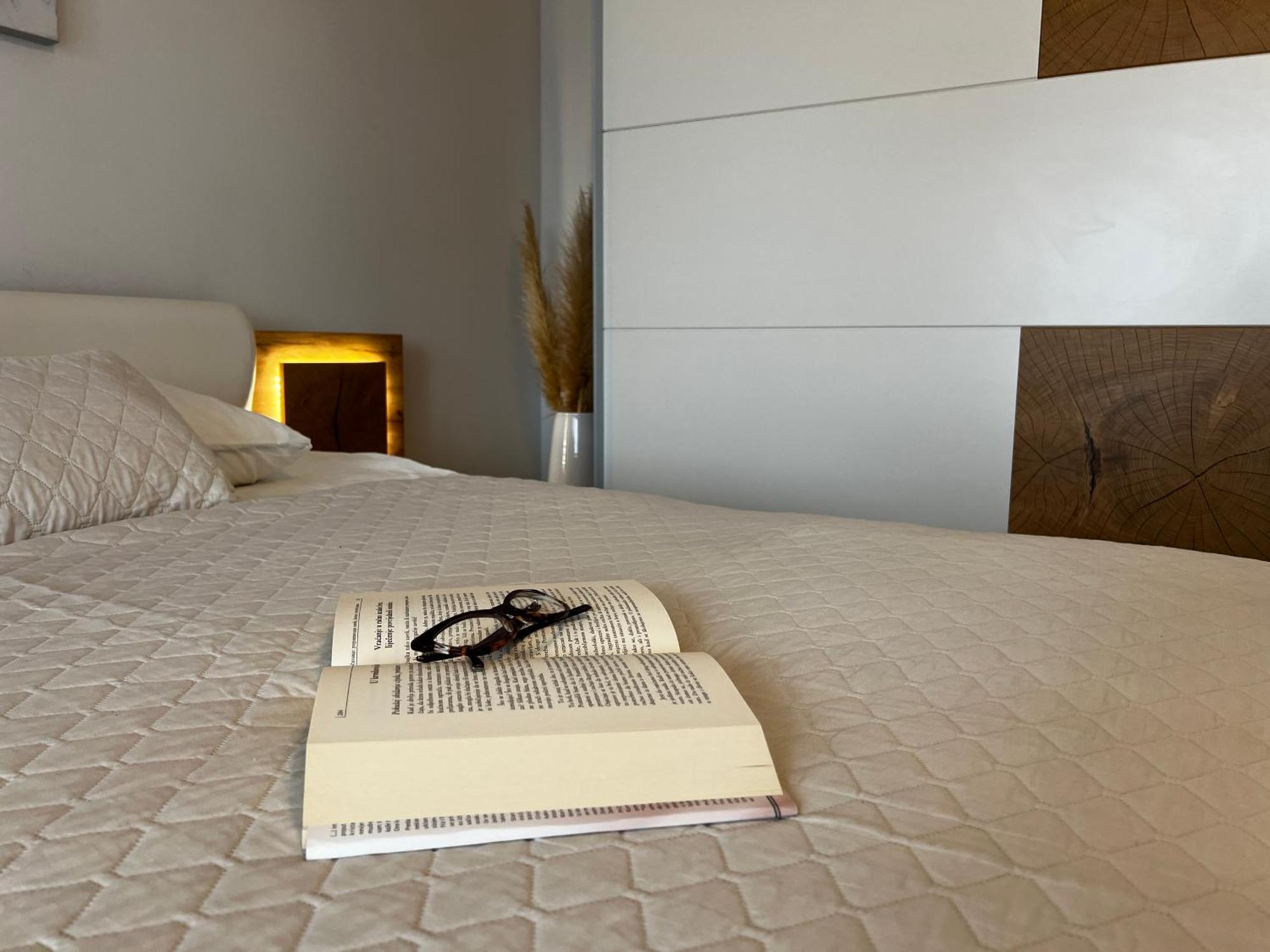 Guesthouse Villa Stanger 2 ลอฟราน ห้อง รูปภาพ